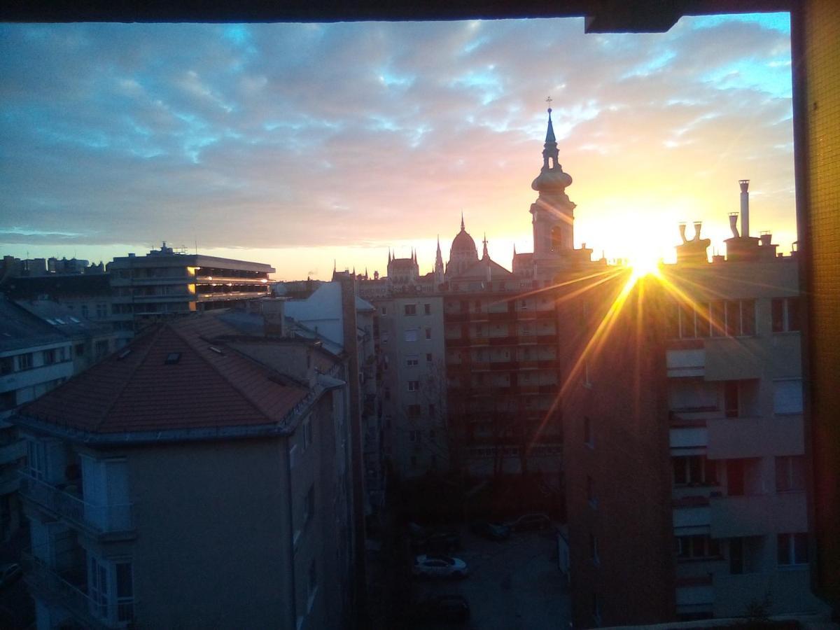 Buda Super Panorama Budapest Esterno foto