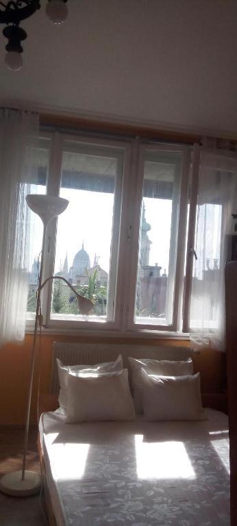 Buda Super Panorama Budapest Esterno foto